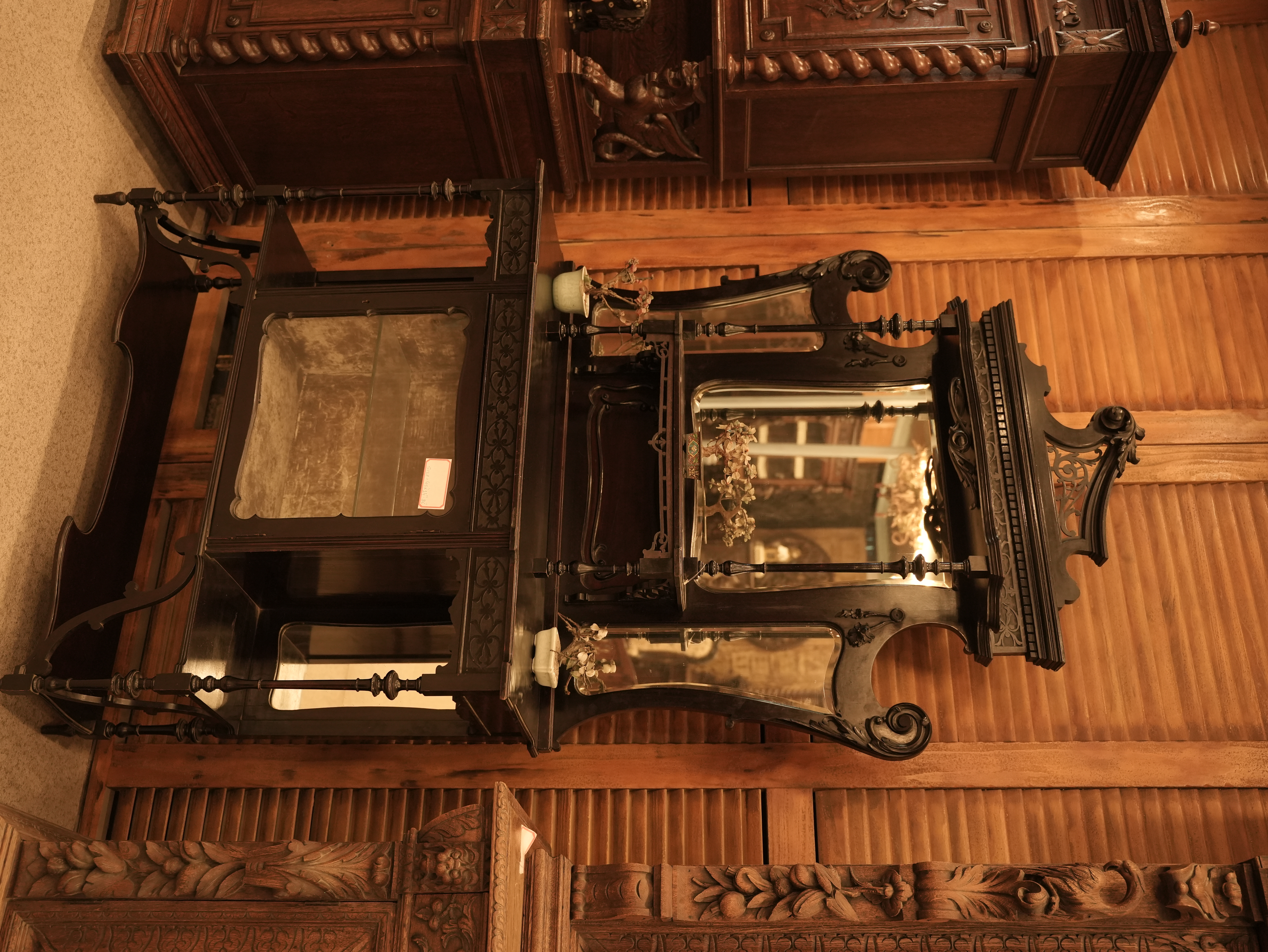Victorian Curio Cabinet view 3