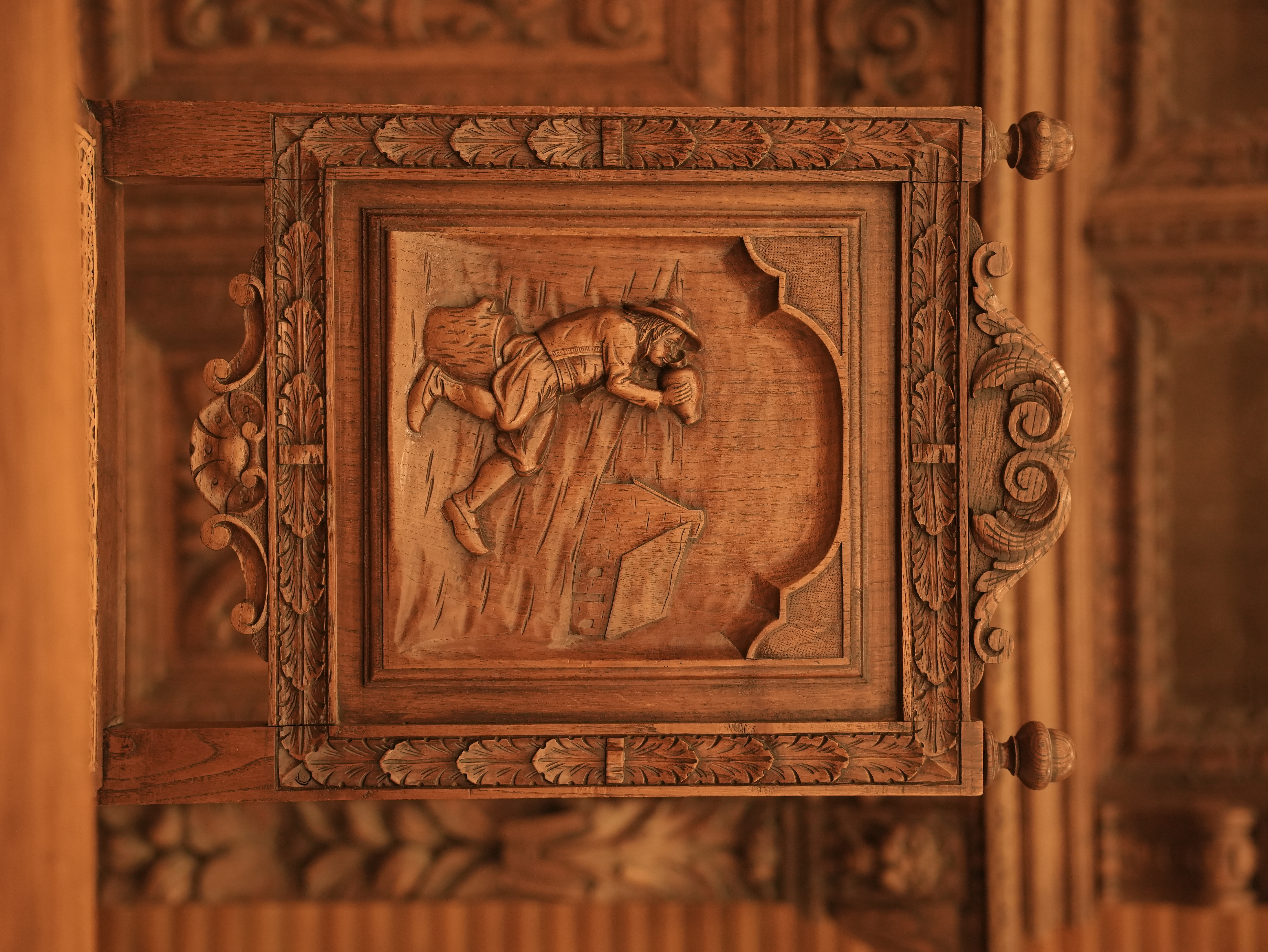 Jacobean Dining Set view 3