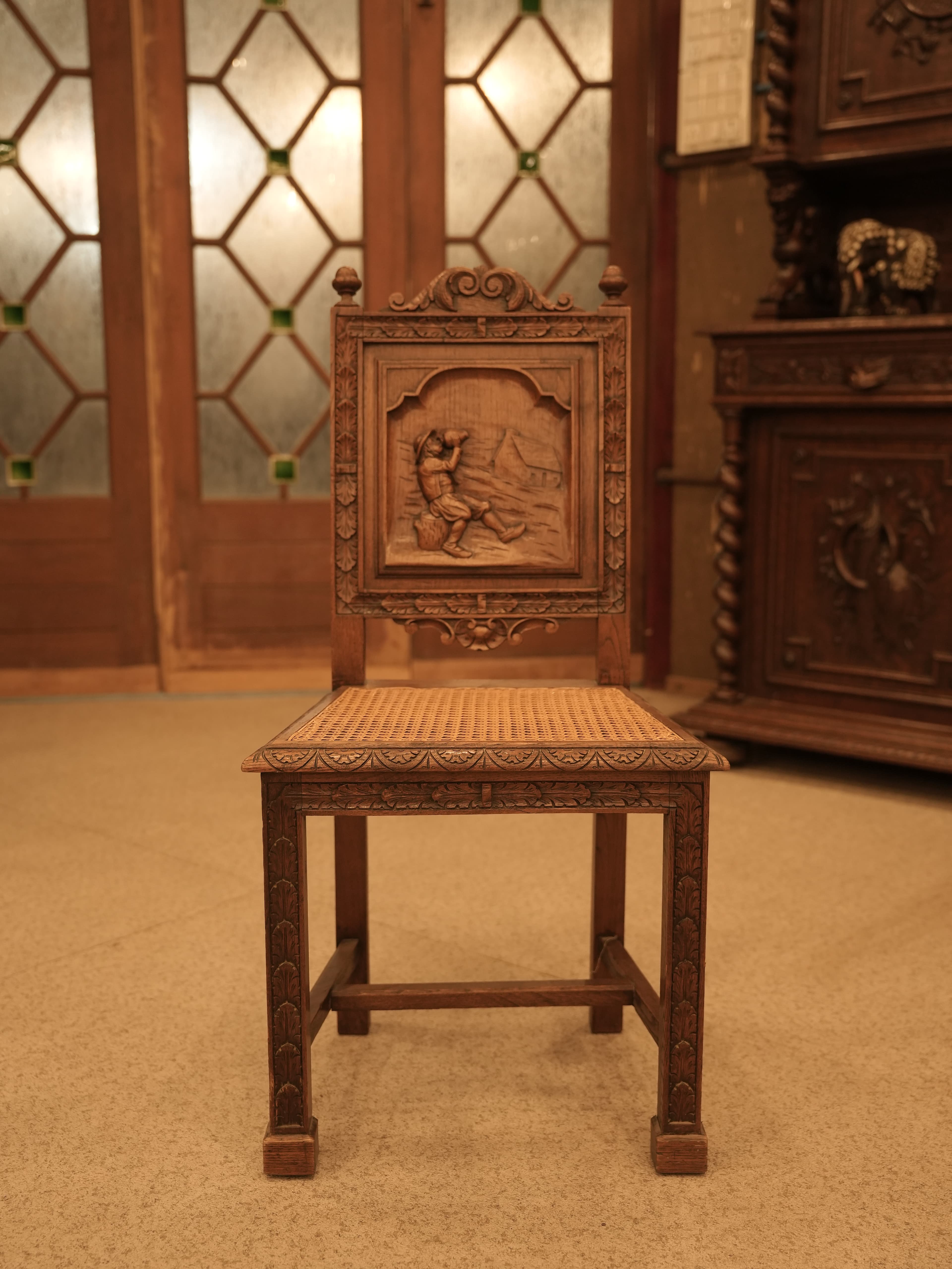 Antique interior gallery showcase