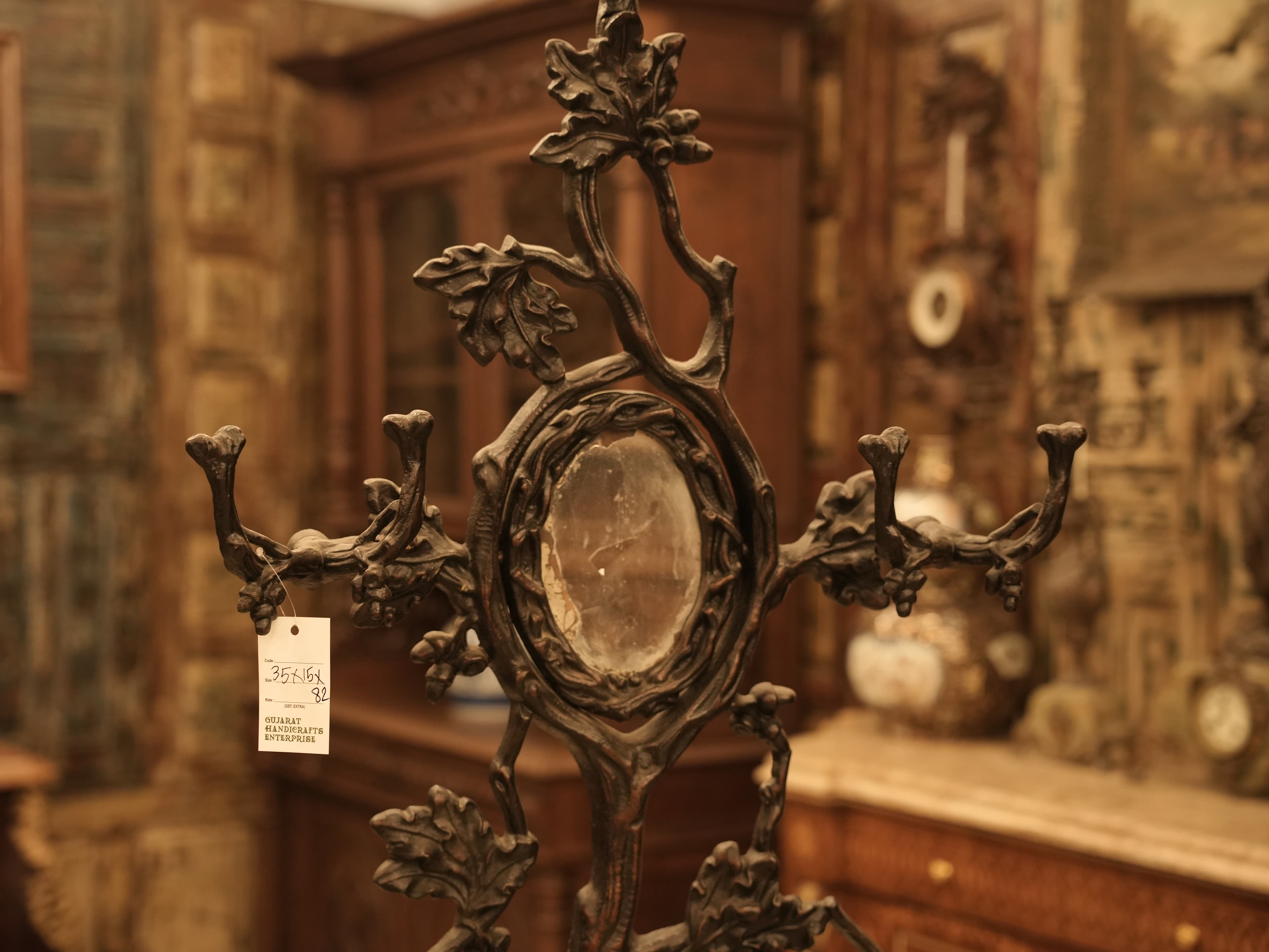 Antique interior gallery showcase